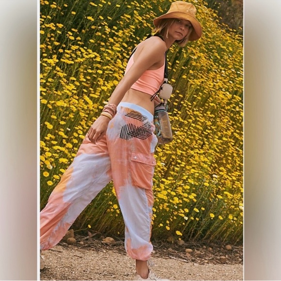 Free People! FP Movement Color Burst Hike Pants In Peach 🍑 Combo NWOT! - Picture 2 of 9